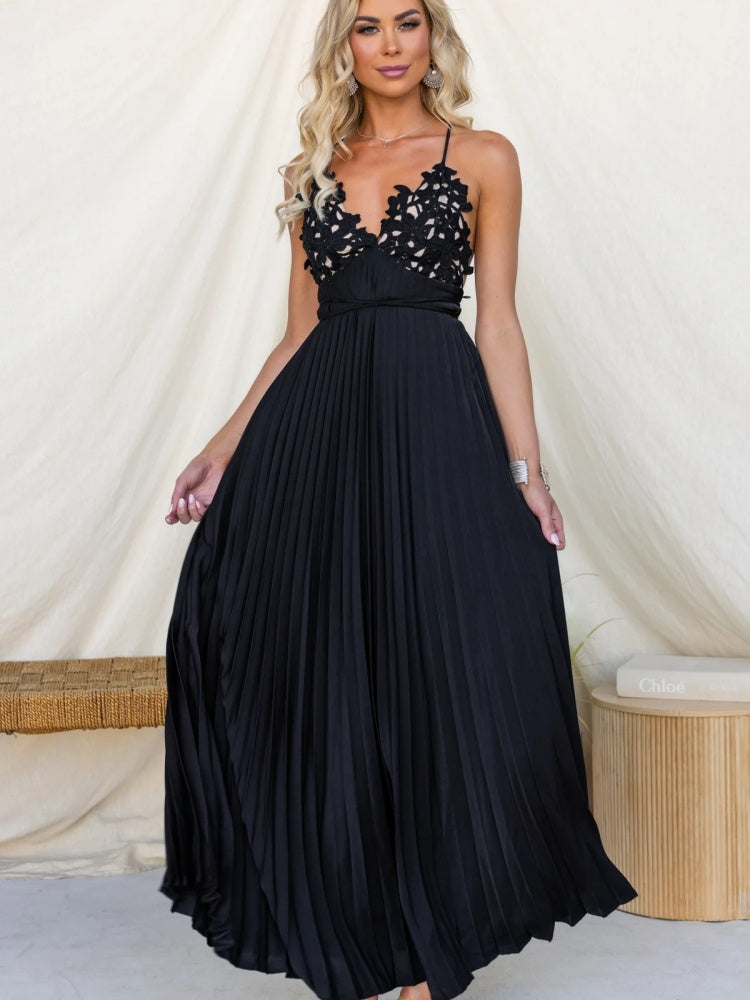 Dramatic Backless Celebration Gown
