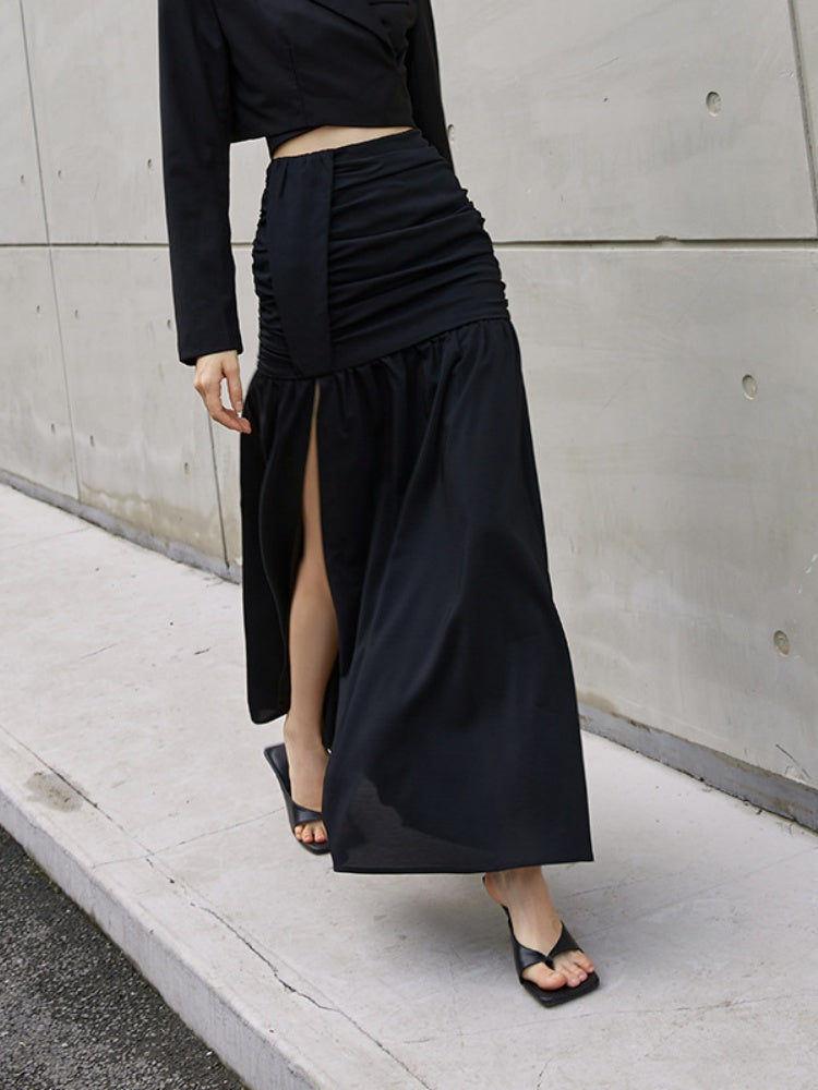 Black  High-Slit High-Waist  A-Line Skirt