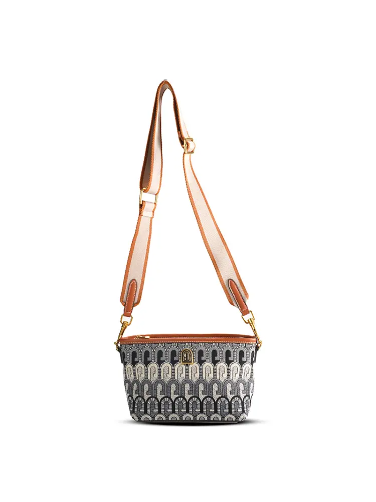 Street Style G-Jacquard Shoulder Bag