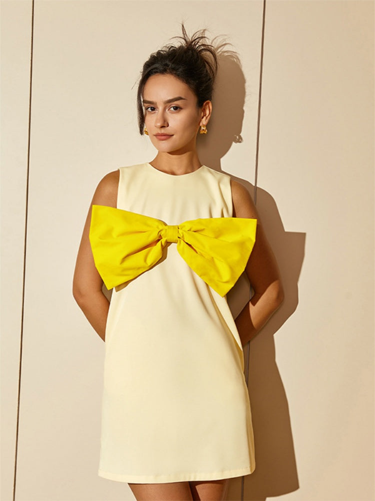 Playful  Bow-Tie Summer Midi Dress