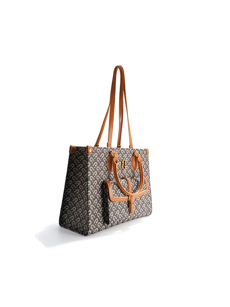 Large Capacity Letter Print Underarm Tote Bag