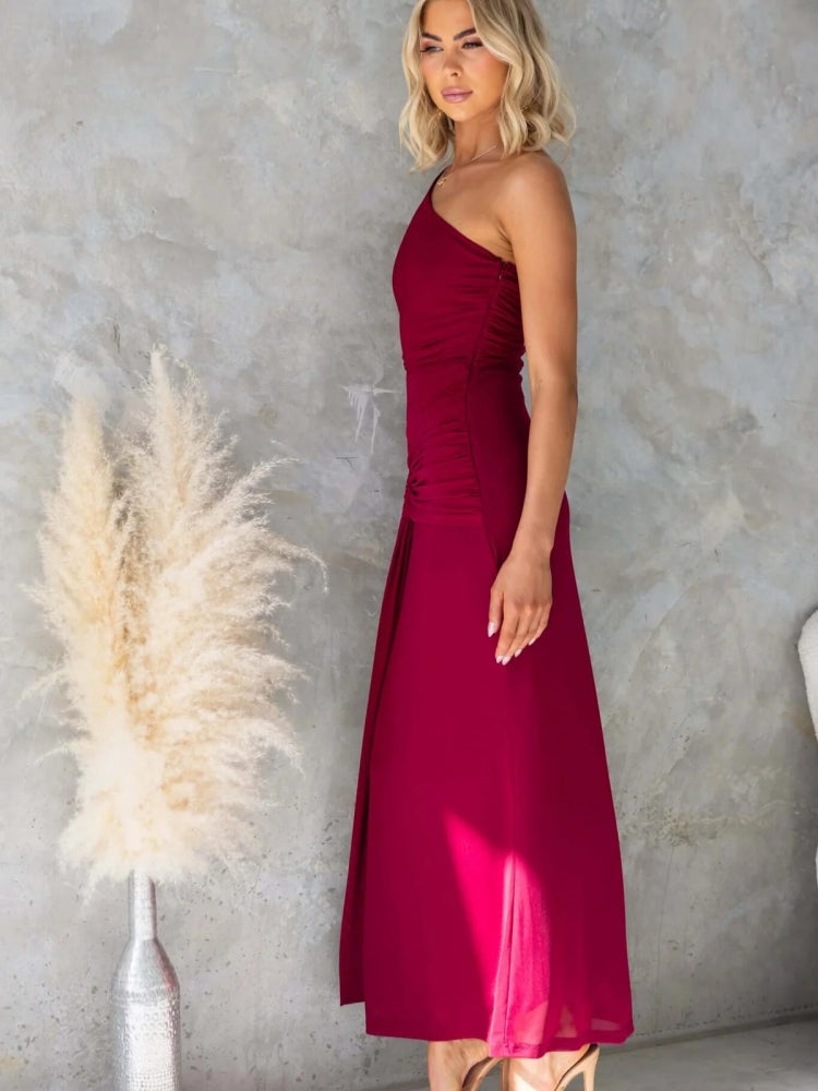 Romantic One-Shoulder Maxi