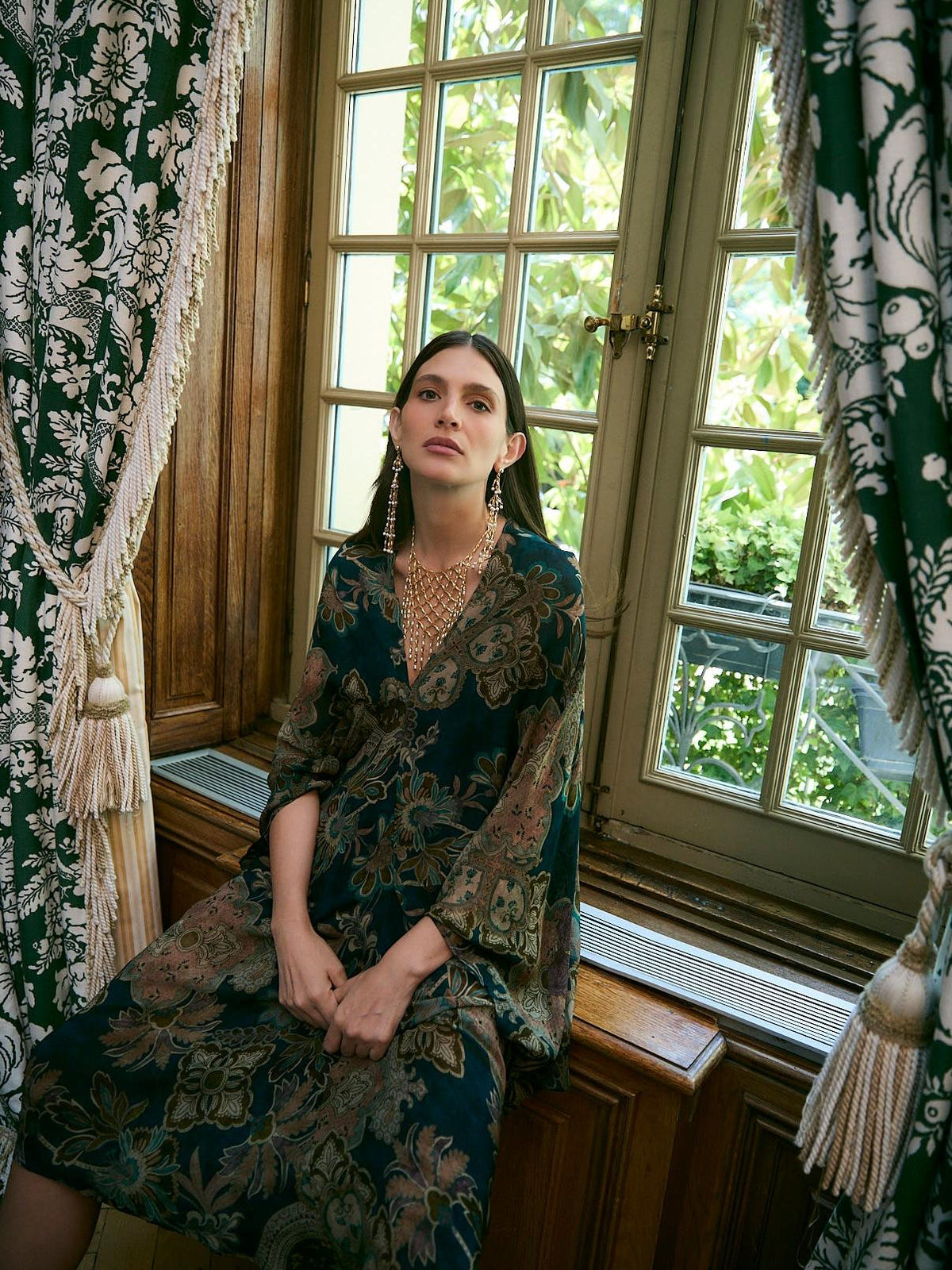 Floral V Neck Flowing Maxi Dress